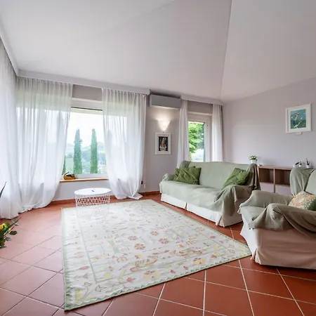 Baroncelli By Interhome